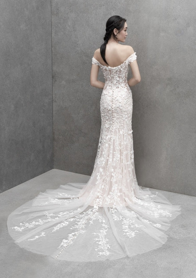 products/MadisonJamesMJ650WeddingDress3.jpg