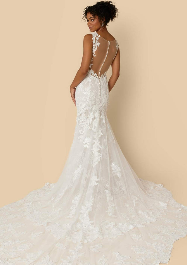 products/Selby-Rae-B-Wedding-Dress-Back-websize.jpg